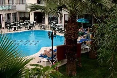 Hotel Hera 2*