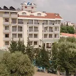 Hera מלון סייד