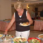 Hera Otel 2*